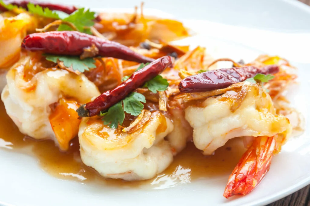 Deep fried shrimp with tamarind sauce